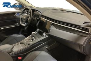 Lynk & Co 01 bild 11