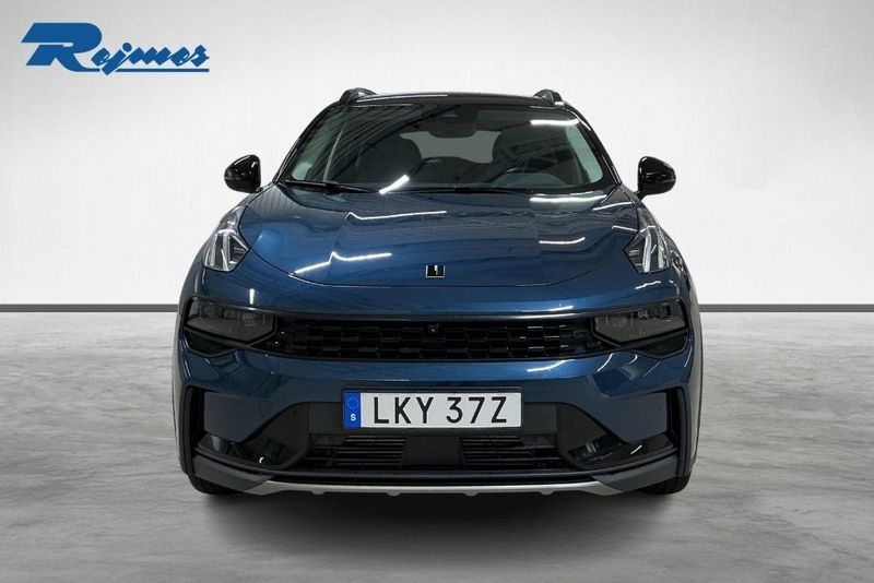 Lynk & Co 01 bild 5