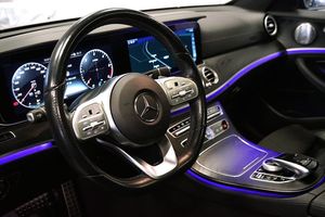 Mercedes E300 bild 12