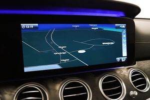 Mercedes E300 bild 15