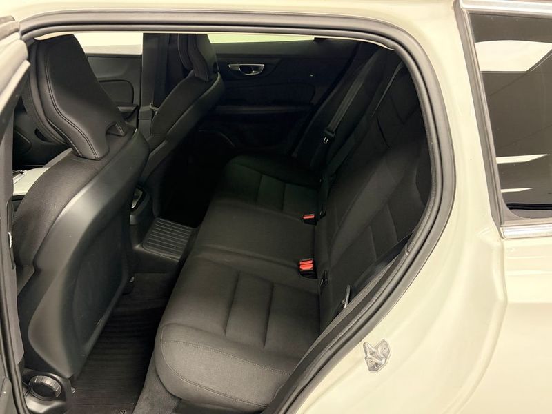 Volvo V60 bild 14