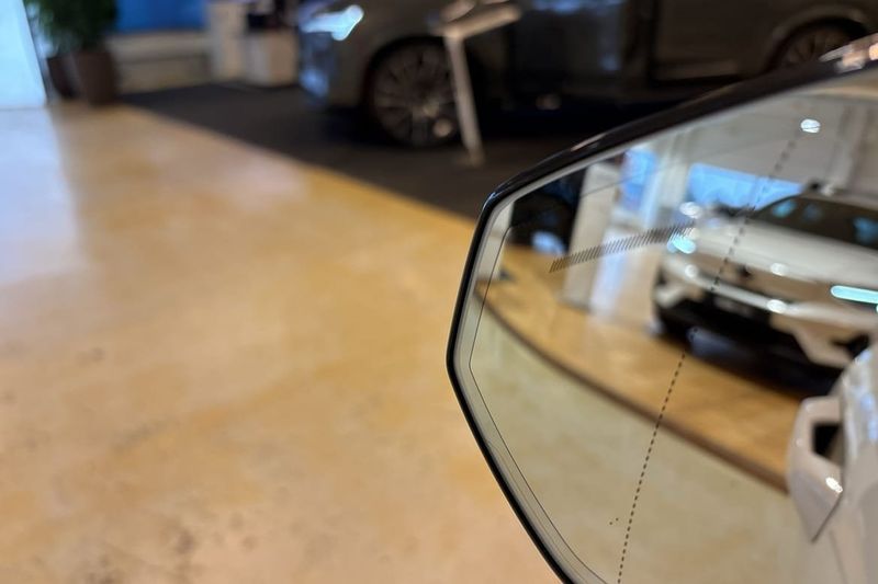 Volvo EX30 bild 20