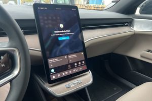Volvo ES90 bild 22