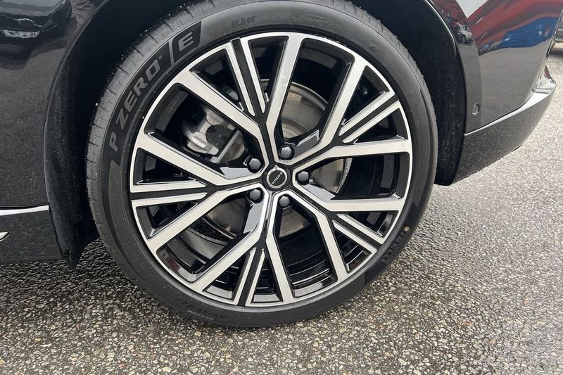 Volvo ES90 bild 15