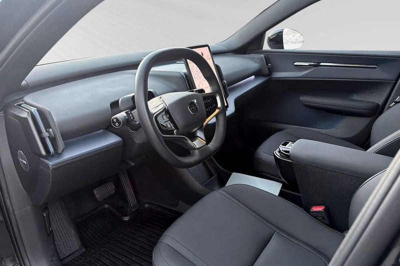 Volvo EX30 bild 7