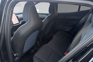 Volvo EX30 bild 8