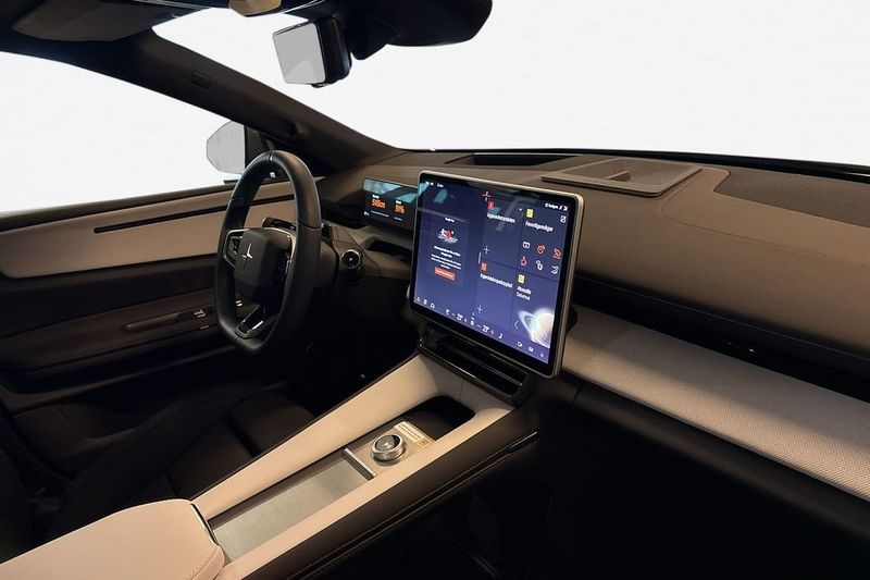 Polestar 4 bild 14