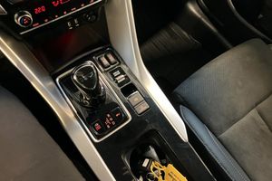 Mitsubishi Eclipse Cross bild 13