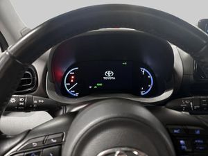 Toyota Yaris Cross bild 15