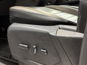 Ford Tourneo Custom bild 9