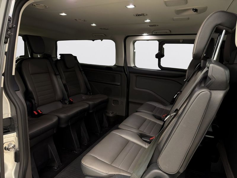 Ford Tourneo Custom bild 19
