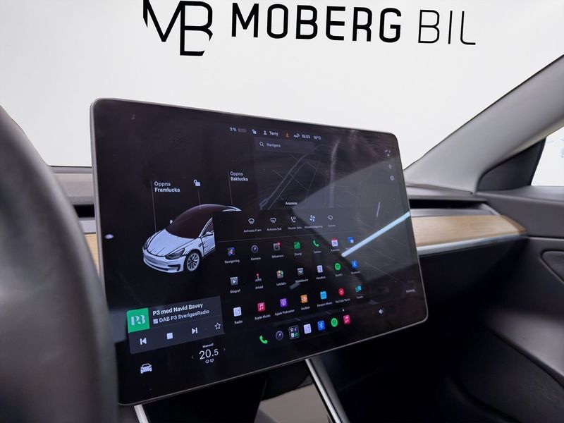 Tesla Model 3 bild 13