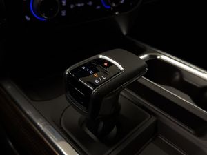 Chevrolet Silverado bild 23