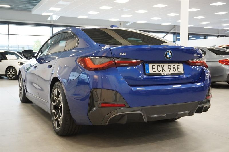 BMW i4 bild 14