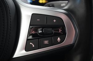 BMW i4 bild 10