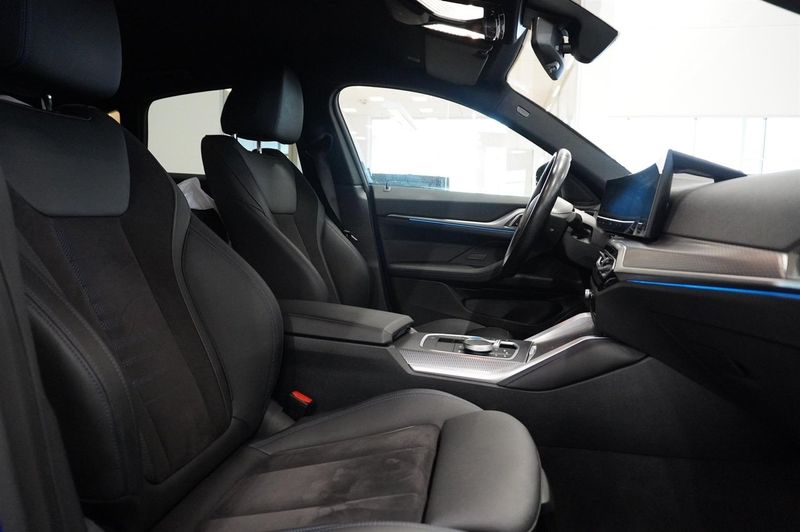 BMW i4 bild 4