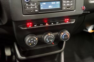Renault Express bild 15