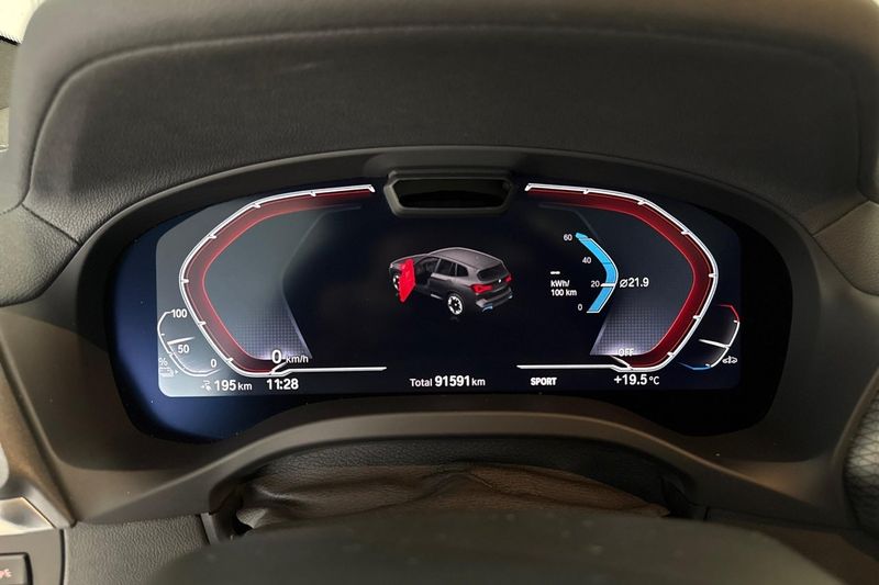 BMW iX3 bild 10