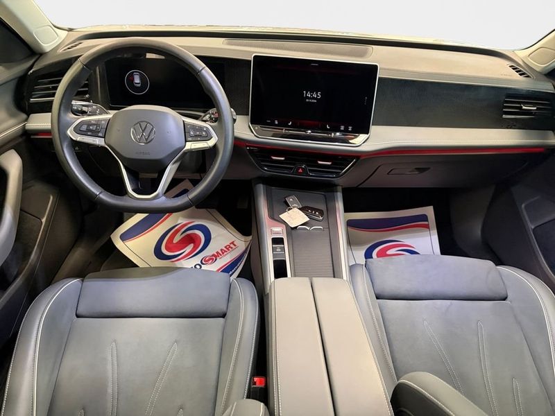 Volkswagen Passat bild 10