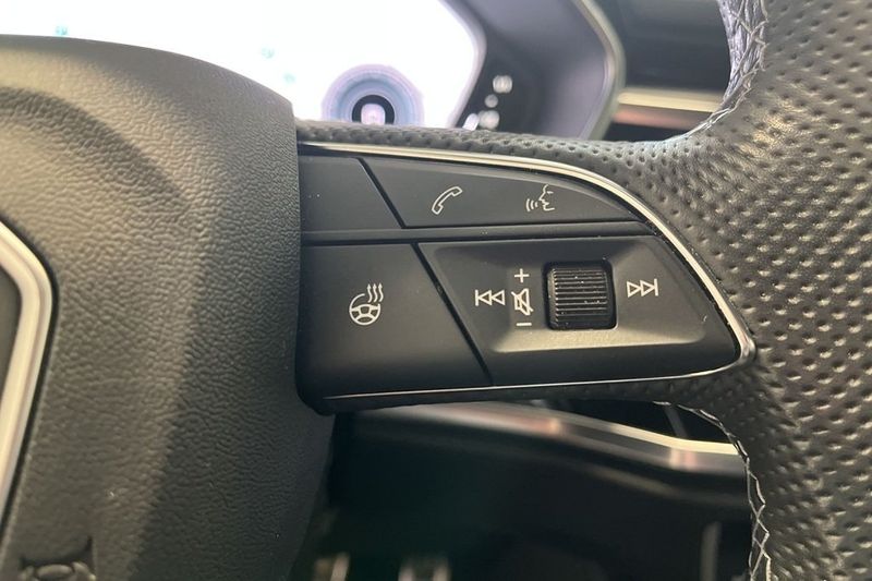 Audi Q3 bild 10