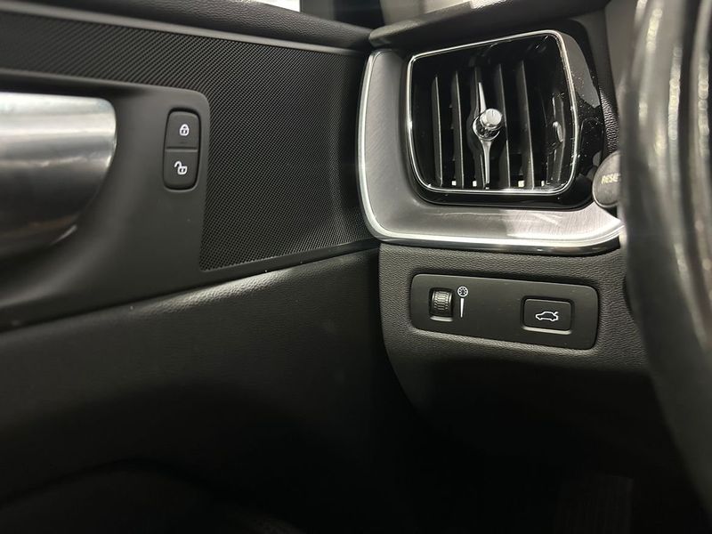 Volvo XC60 bild 13