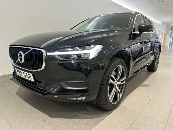 Volvo XC60 B4 AWD Diesel Momentum Advanced SE / Dragkrok - 2021