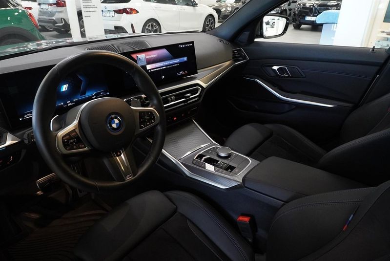 BMW 330 bild 10