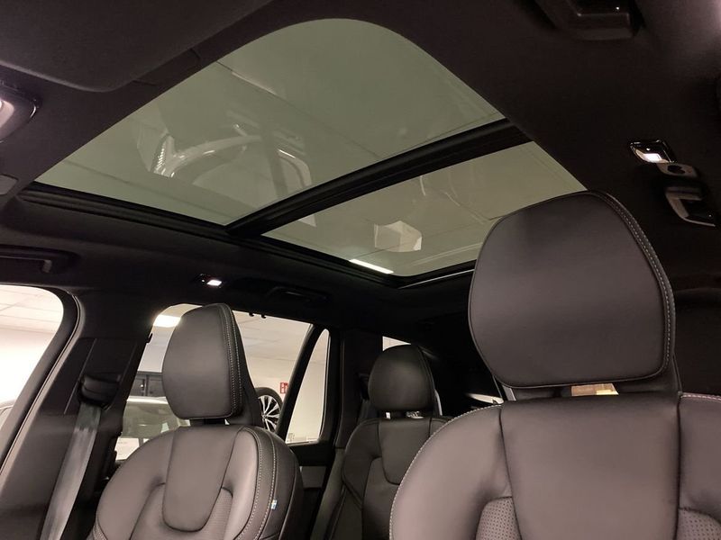 Volvo XC90 bild 19