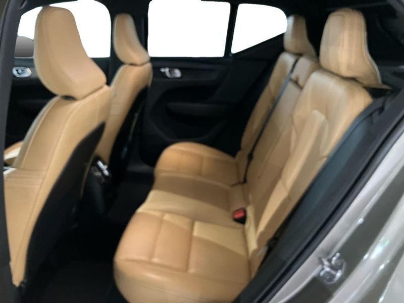 Volvo XC40 bild 6
