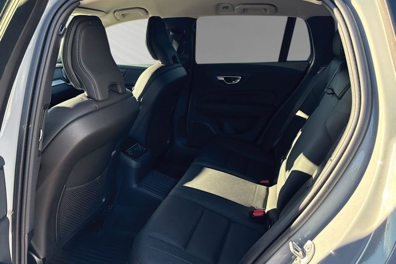 Volvo V60 bild 8