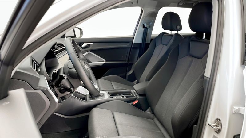 Audi Q3 bild 8