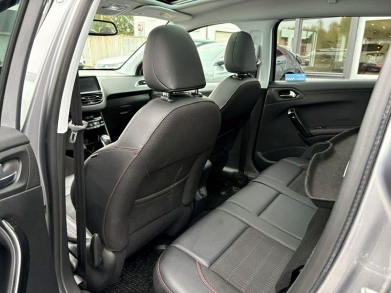 Peugeot 2008 bild 6