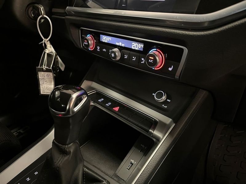 Audi Q3 bild 17