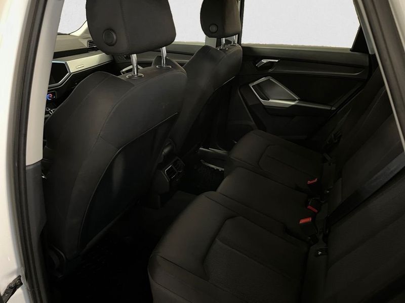 Audi Q3 bild 11