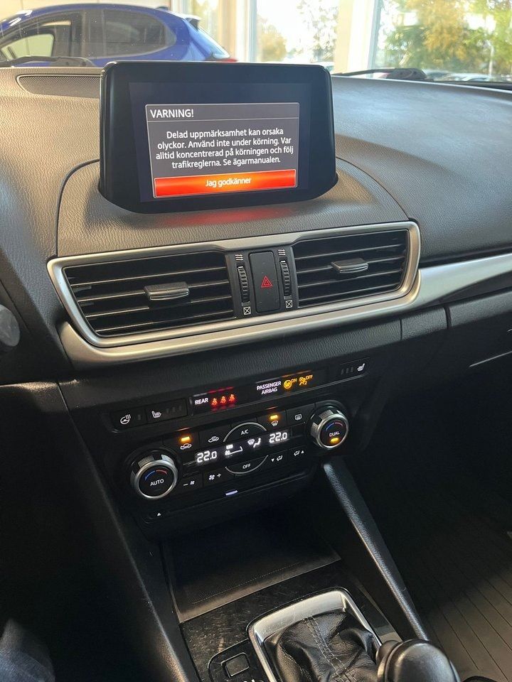 Mazda 3 bild 6