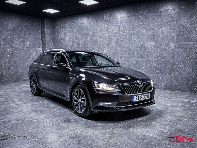 Skoda Superb bild 2