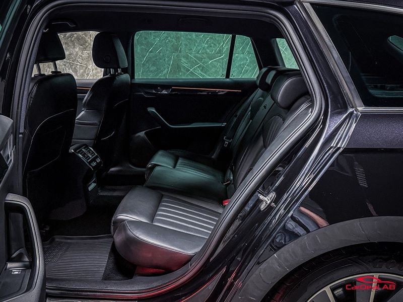 Skoda Superb bild 17