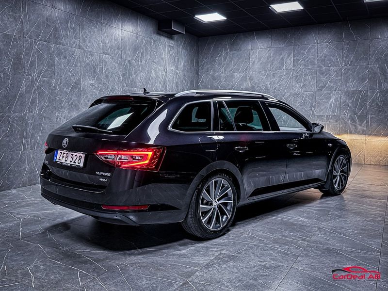 Skoda Superb bild 8