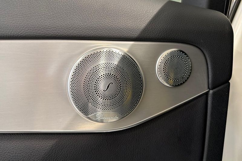 Mercedes GLC220 bild 23