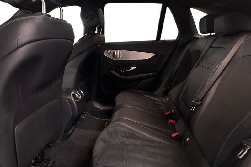 Mercedes GLC220 bild 14