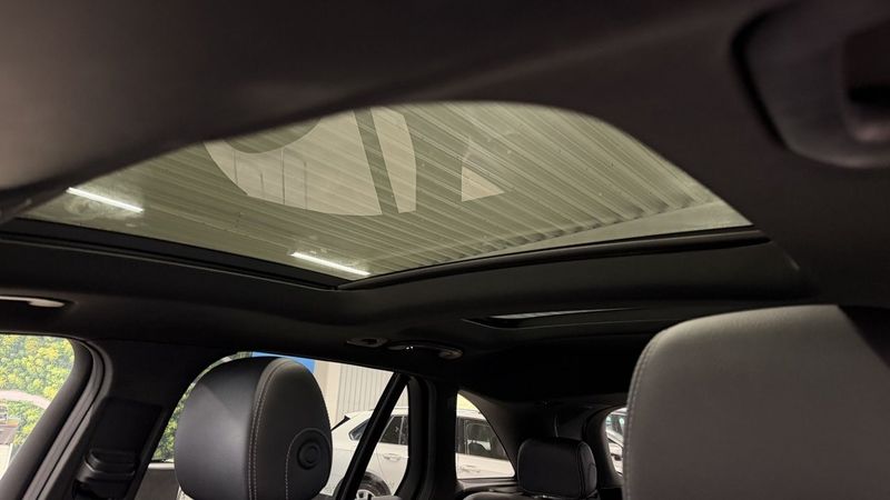 Mercedes GLC220 bild 18