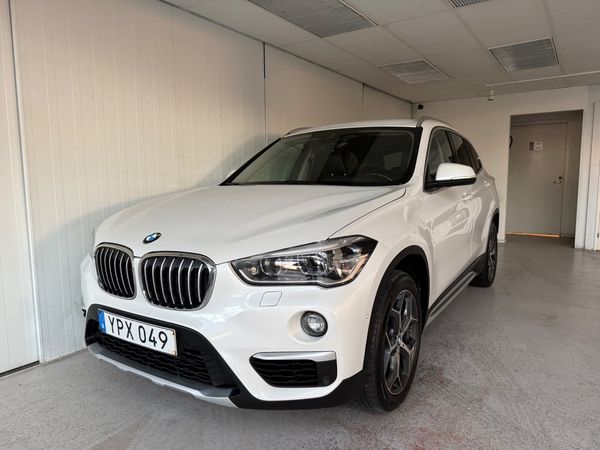 BMW X1 xDrive18d Steptronic X line Sport line Drag M-Värmare - 2019
