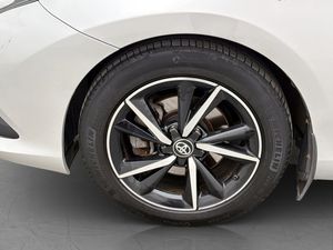 Toyota Auris bild 32