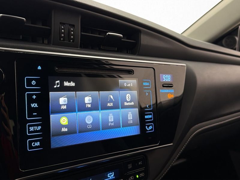 Toyota Auris bild 23