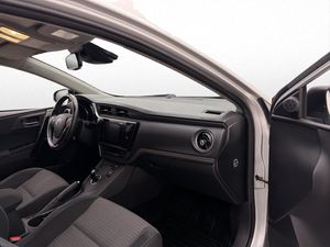 Toyota Auris bild 28