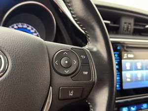 Toyota Auris bild 16