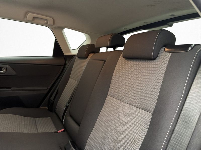 Toyota Auris bild 29