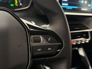 Peugeot e-208 bild 16