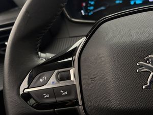 Peugeot e-208 bild 15
