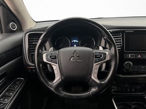 Mitsubishi Outlander bild 15